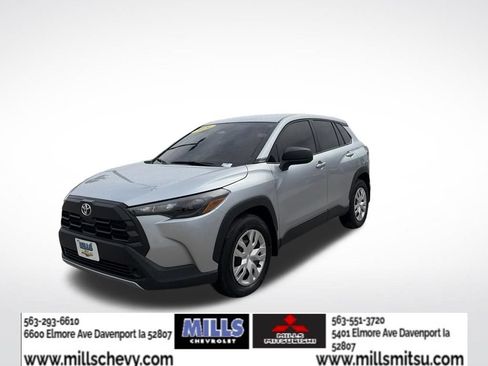 Used 2026 Toyota Corolla Cross L FWD image 1