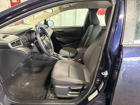 Used 2024 Toyota Corolla LE FWD image 14
