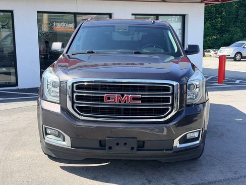 Used 2017 GMC Yukon SLT AWD/4WD image 9