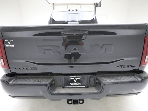 New 2026 RAM 3500 Laramie AWD/4WD image 4