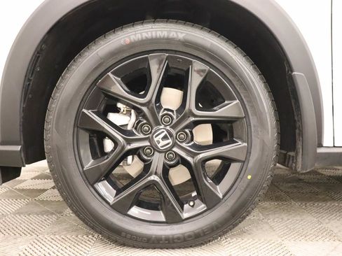 Used 2024 Honda HR-V Sport image 6