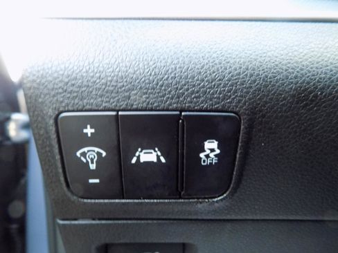 Used 2021 Kia K5 LXS image 31