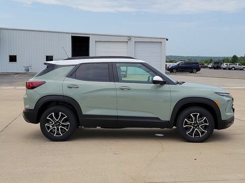 New 2026 Chevrolet TrailBlazer ACTIV w/ Convenience Package AWD/4WD image 7