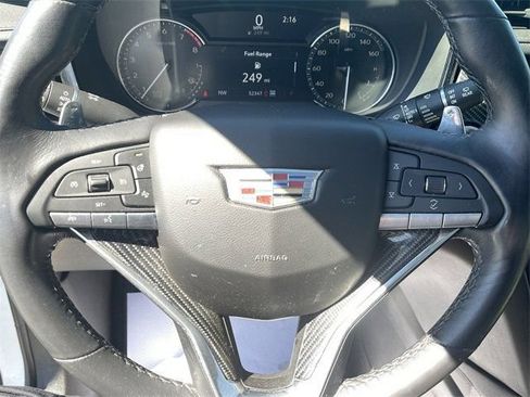 Used 2021 Cadillac XT6 Sport AWD/4WD image 14