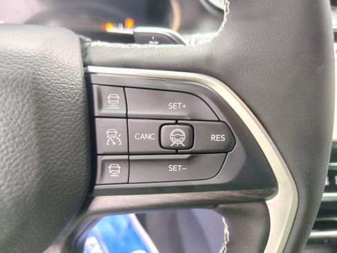 New 2026 Jeep Grand Cherokee Limited AWD/4WD image 35
