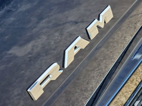 Certified 2024 RAM 2500 Big Horn w/ Bed Utility Group image 17