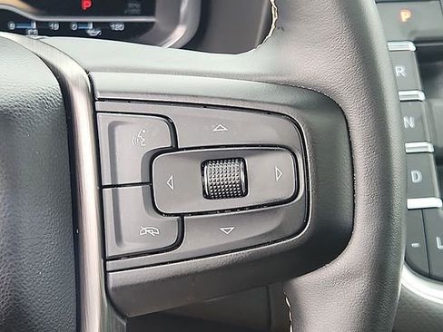 Certified 2023 GMC Yukon AT4 w/ AT4 Premium Plus Package AWD/4WD image 22