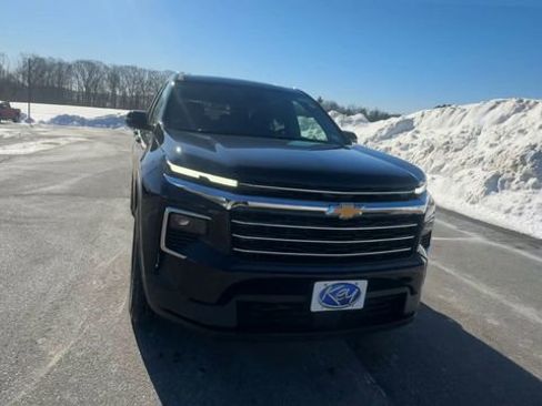 New 2026 Chevrolet Traverse LT w/ LPO, Floor Liner Package image 3