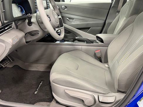 Certified 2026 Hyundai Elantra Sport image 12