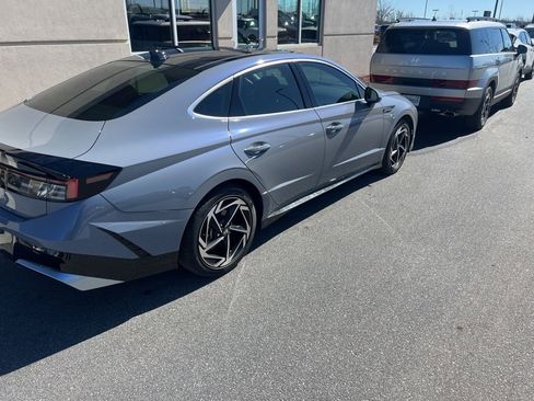 Used 2025 Hyundai Sonata SEL image 4