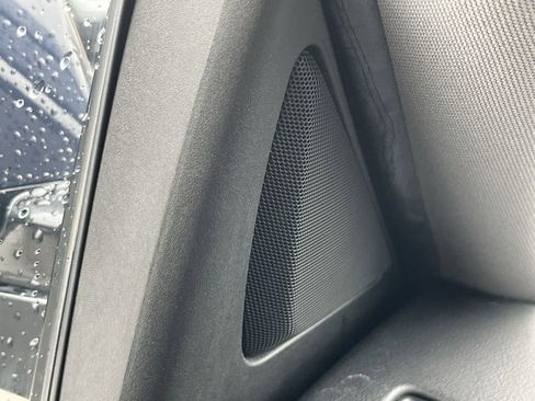 Used 2019 Cadillac Escalade ESV Premium Luxury image 53