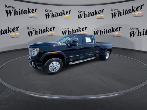 Used 2020 GMC Sierra 3500 Denali w/ Denali Ultimate Package AWD/4WD image 4