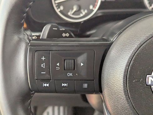 Certified 2024 Nissan Pathfinder SV w/ Lighting Package (N92) image 26