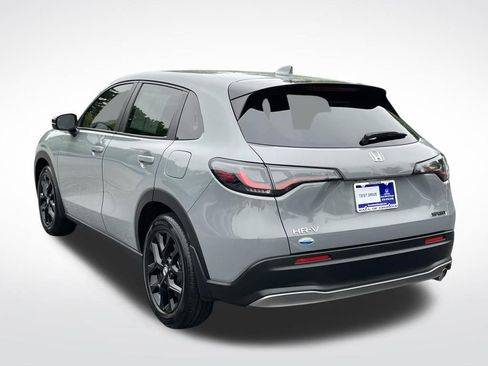 Certified 2025 Honda HR-V Sport image 4