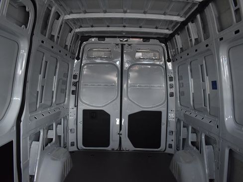 New 2025 Mercedes-Benz Sprinter 2500 image 7