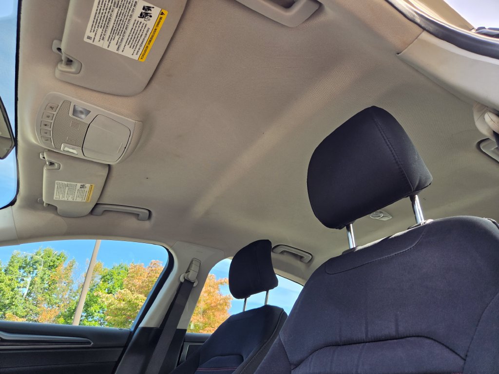 Used 2015 Ford Fusion SE w/ Equipment Group 201A AWD/4WD image 21