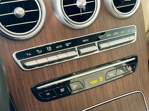 Certified 2022 Mercedes-Benz GLC 300 4MATIC image 14