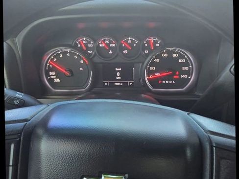 Used 2023 Chevrolet Silverado 1500 Custom image 10
