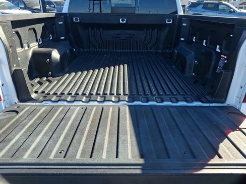 Used 2020 Chevrolet Silverado 1500 LT Trail Boss AWD/4WD image 28