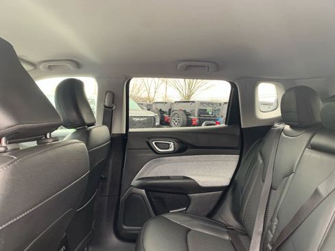 Used 2022 Jeep Compass Latitude w/ Convenience Group image 29