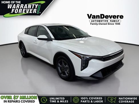 Used 2025 Kia K4 FWD image 1