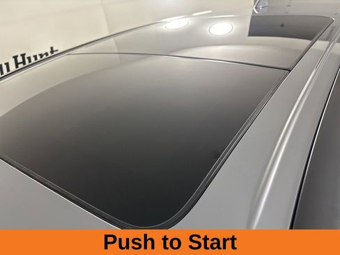 Used 2024 Nissan Murano SL image 8