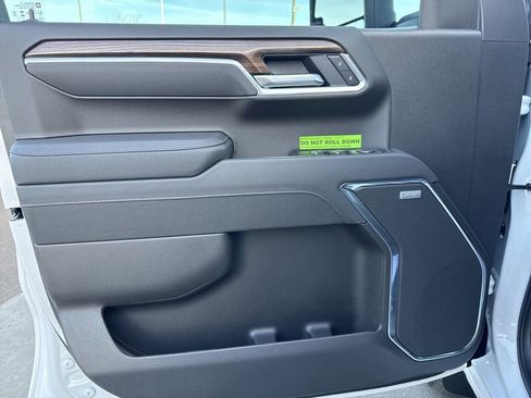 New 2026 Chevrolet Silverado 1500 LT Trail Boss w/ Convenience Package II image 18