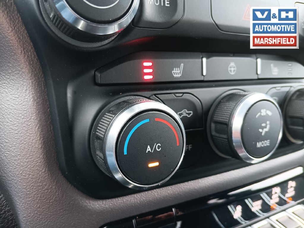 Used 2019 RAM 1500 Big Horn AWD/4WD image 15