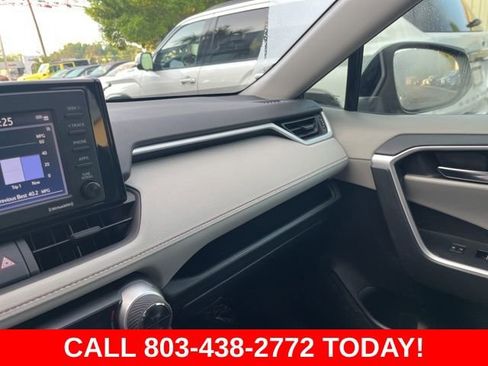 Used 2022 Toyota RAV4 XLE w/ Convenience Package AWD/4WD image 28