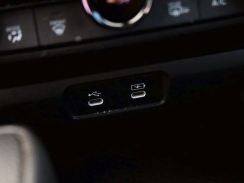 Used 2023 Honda Accord EX image 19