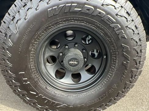 Used 2020 Ford F350 XLT w/ XLT Value Package AWD/4WD image 12
