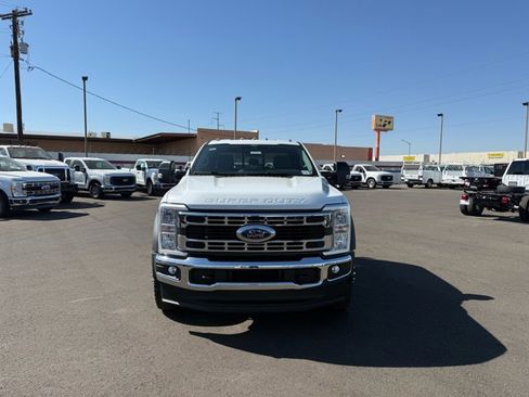 New 2026 Ford F550 4x4 Supercab Super Duty image 6