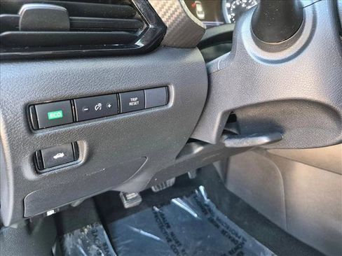 Used 2022 Nissan Sentra SV w/ All-Weather Package FWD image 12