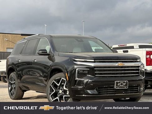 New 2026 Chevrolet Traverse High Country AWD/4WD image 2