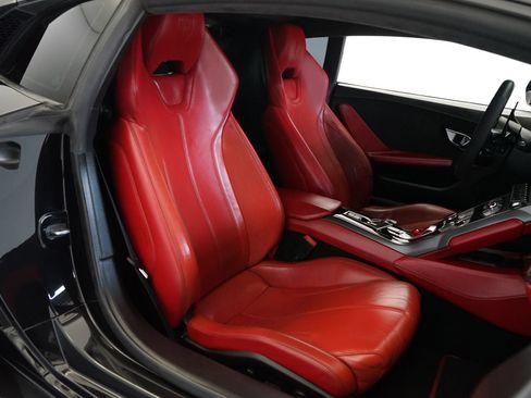 Used 2017 Lamborghini Huracan LP 580-2 RWD image 10