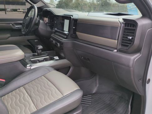 Used 2024 Chevrolet Silverado 1500 ZR2 w/ ZR2 Bison Edition image 32