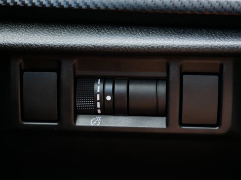Certified 2024 Subaru Crosstrek 2.0i AWD/4WD image 26