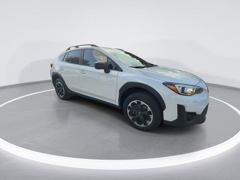 Certified 2023 Subaru Crosstrek 2.0i image 9