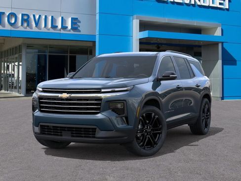 New 2026 Chevrolet Traverse LT FWD image 6