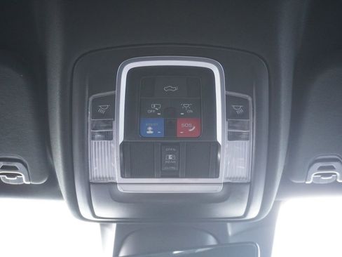 Used 2023 RAM 1500 Laramie image 32