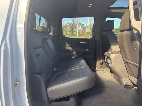 Used 2020 GMC Sierra 1500 SLT w/ SLT Premium Plus Package AWD/4WD image 29
