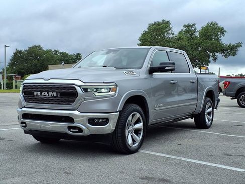 Used 2022 RAM 1500 Limited w/ Bed Utility Group AWD/4WD image 3