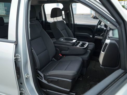 Used 2017 Chevrolet Silverado 1500 LT w/ All Star Edition image 33