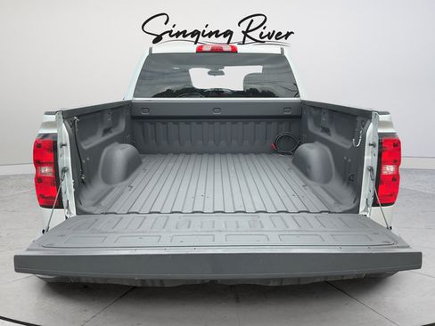 Used 2018 Chevrolet Silverado 1500 LT w/ LT Fleet Convenience Package AWD/4WD image 24