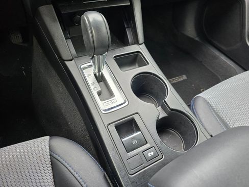 Used 2017 Subaru Legacy 2.5i Sport image 24