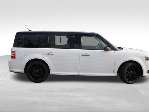 Used 2016 Ford Flex Limited w/ Limited Appearance Package AWD/4WD image 3