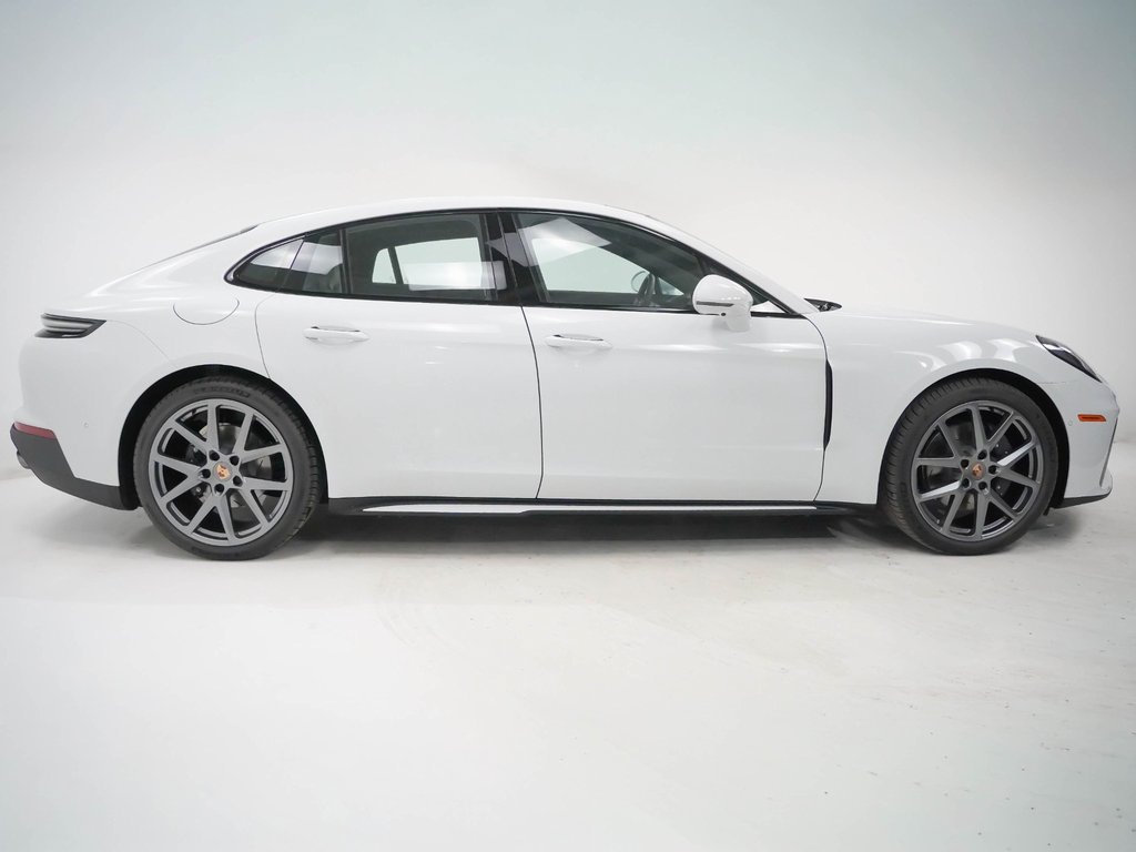 Used 2026 Porsche Panamera 4 AWD/4WD image 9
