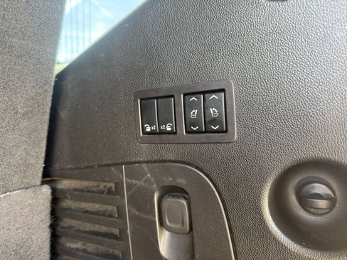 Used 2018 Chevrolet Tahoe Premier image 27