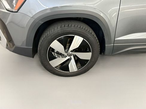Used 2025 Volkswagen Taos S AWD/4WD image 11