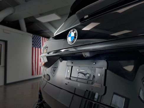 Used 2026 BMW X7 xDrive40i AWD/4WD image 32